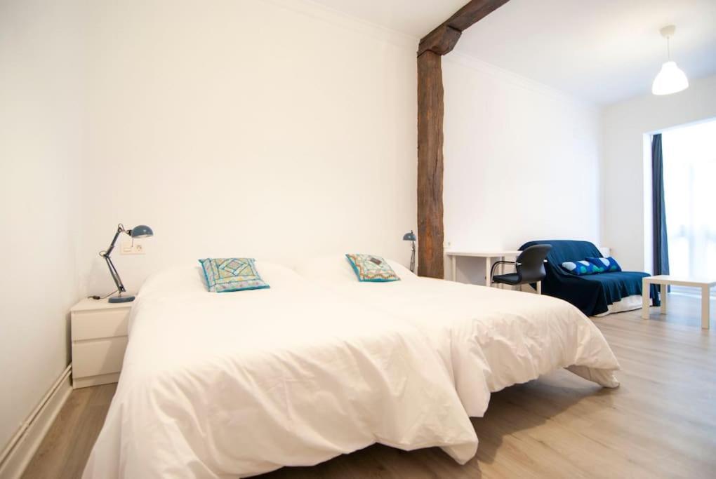 Familias Y Grupos - Muy Buena Ubicacion - Bilbao Apartment Exterior foto